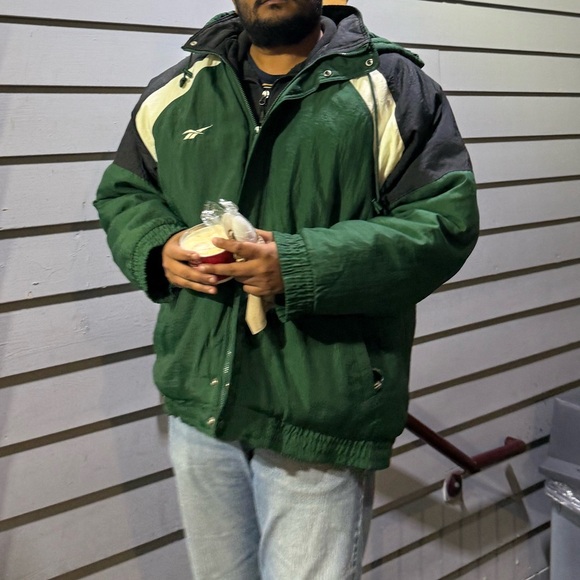 Vintage Reebok - Picture 6 of 15